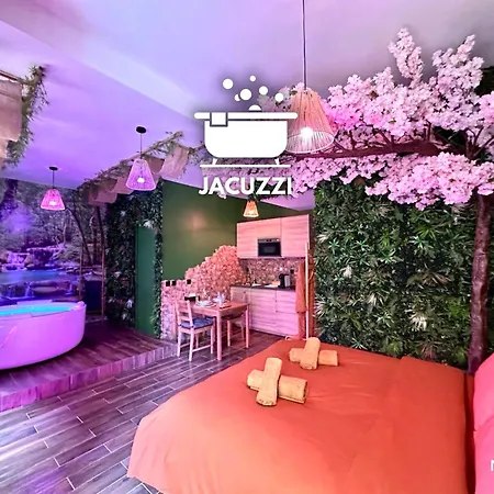 Jungle - Jacuzzi - Centre - Clim By Narbana ナルボンヌ