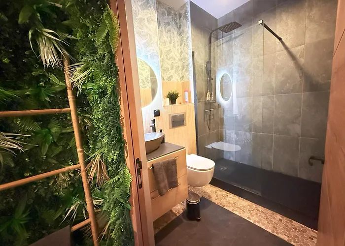 Jungle - Jacuzzi - Centre - Clim By Narbana Apartamento *